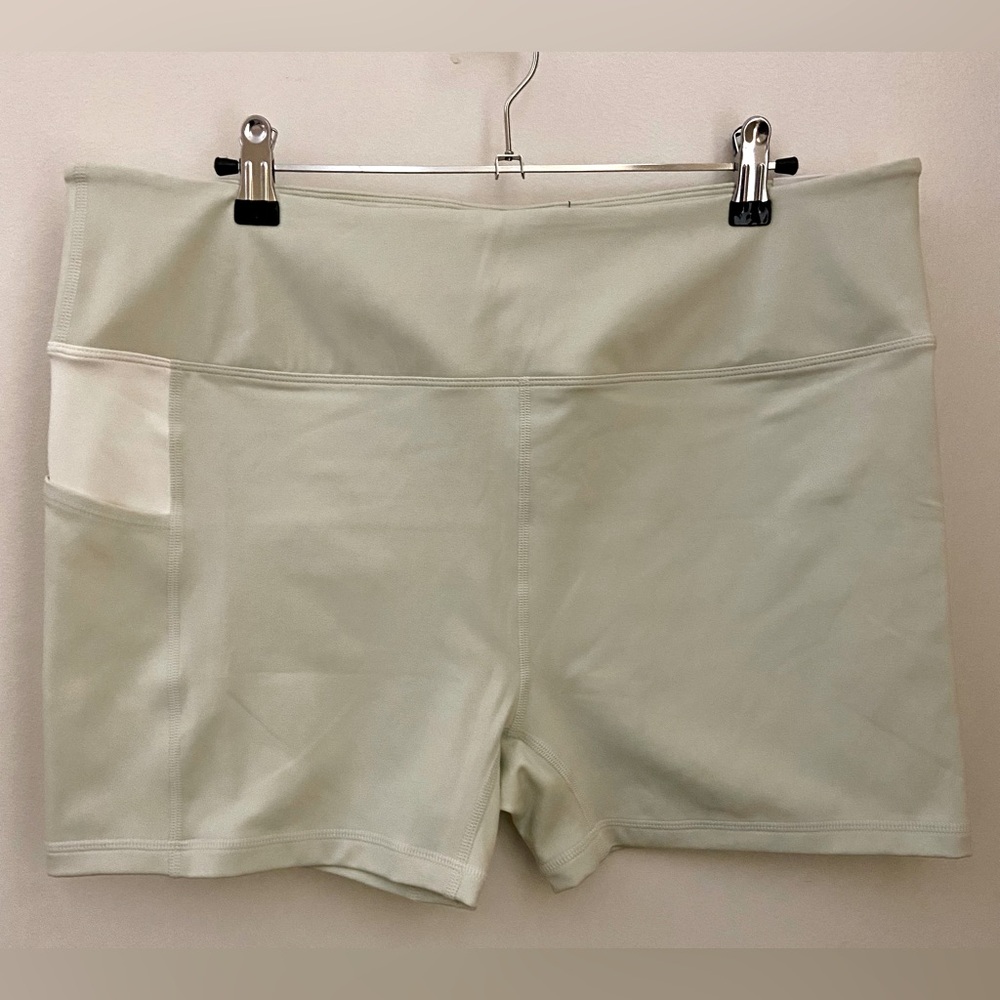 Cute Nike athletic short